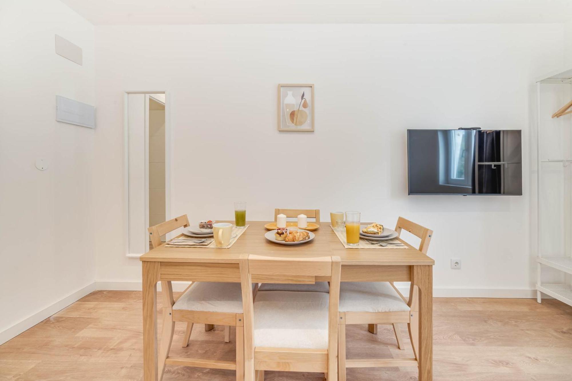 Blue Charm - Campolide Apartments Lisbon Bagian luar foto