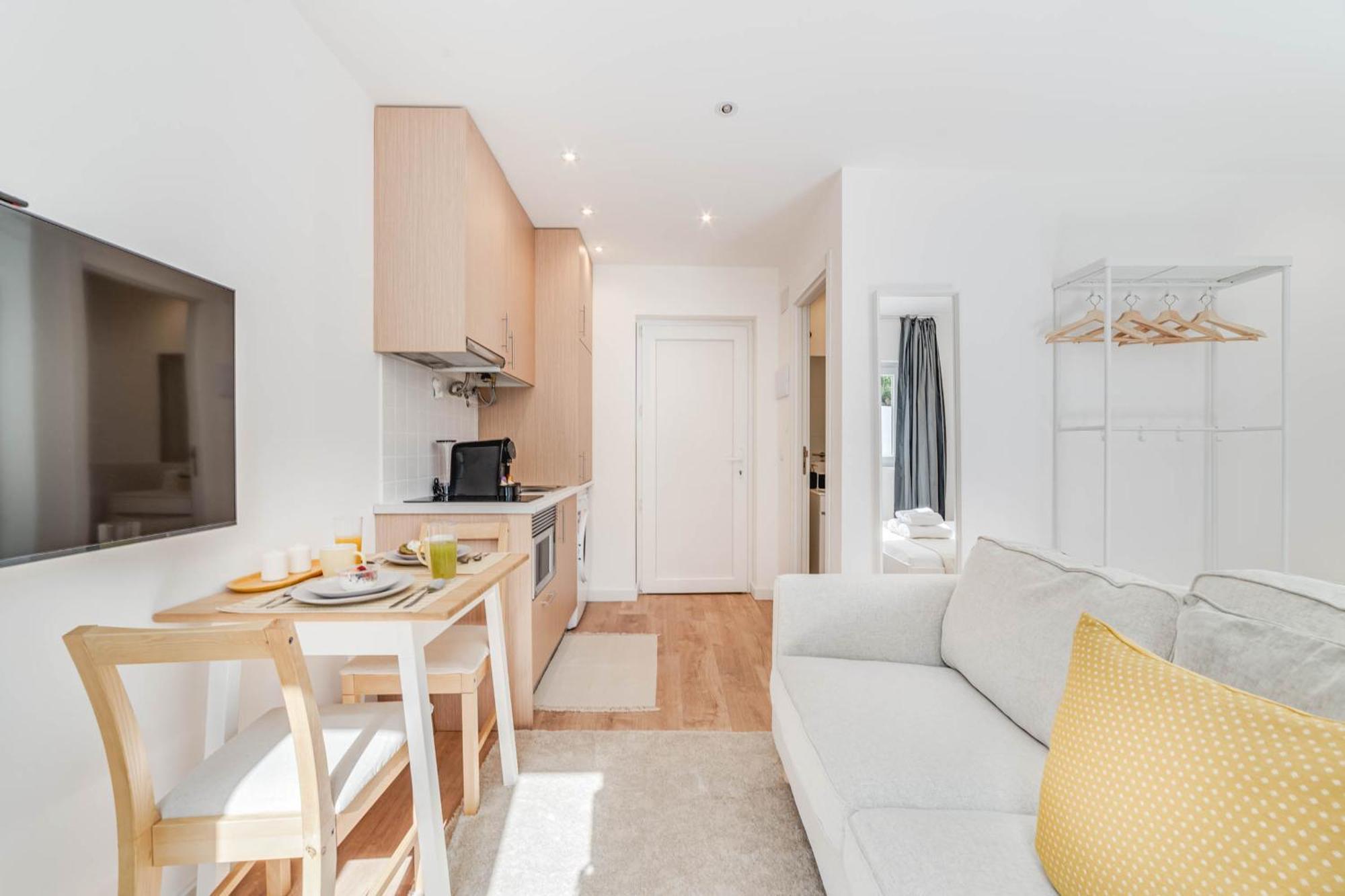 Blue Charm - Campolide Apartments Lisbon Bagian luar foto