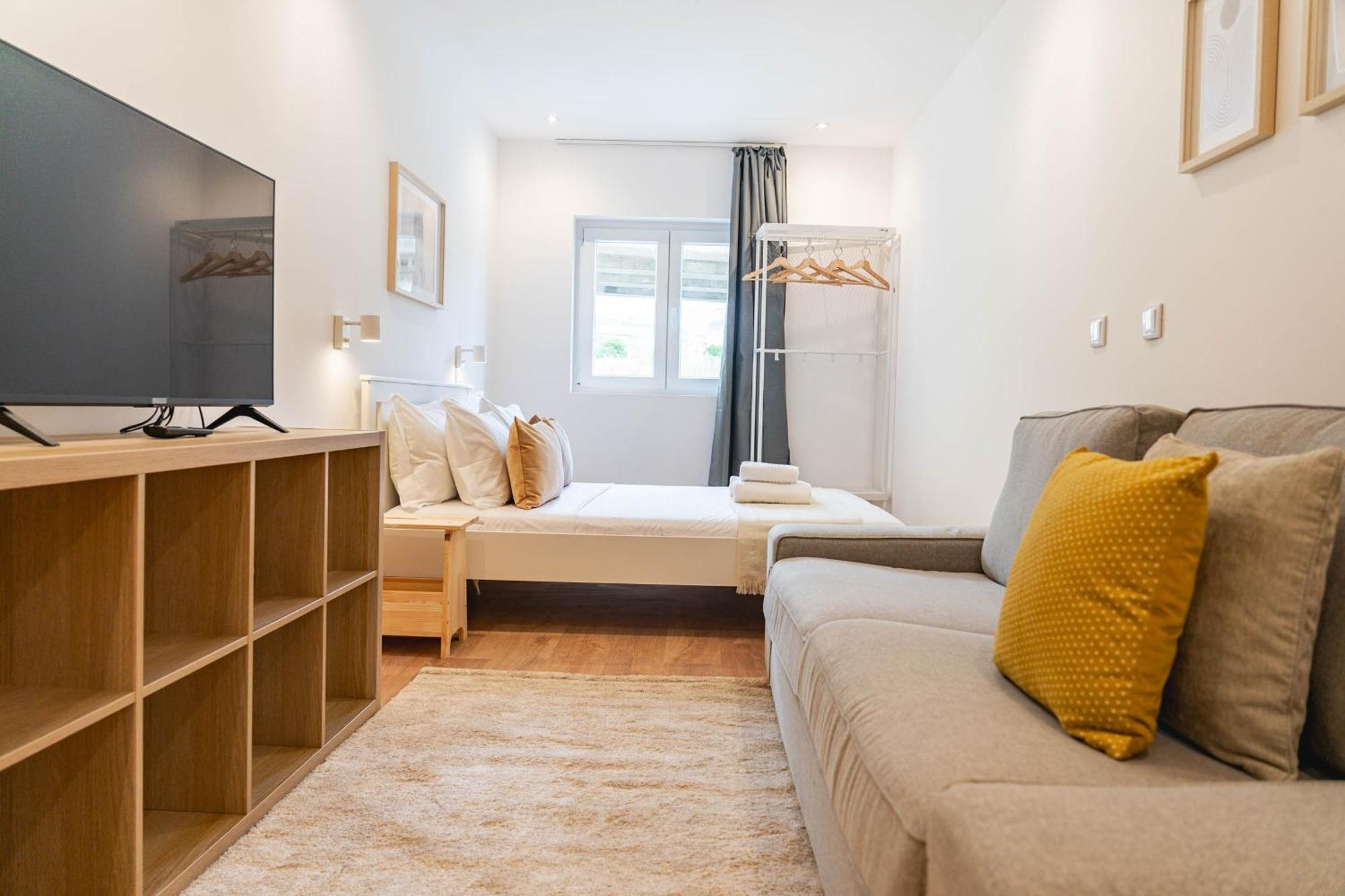 Blue Charm - Campolide Apartments Lisbon Bagian luar foto
