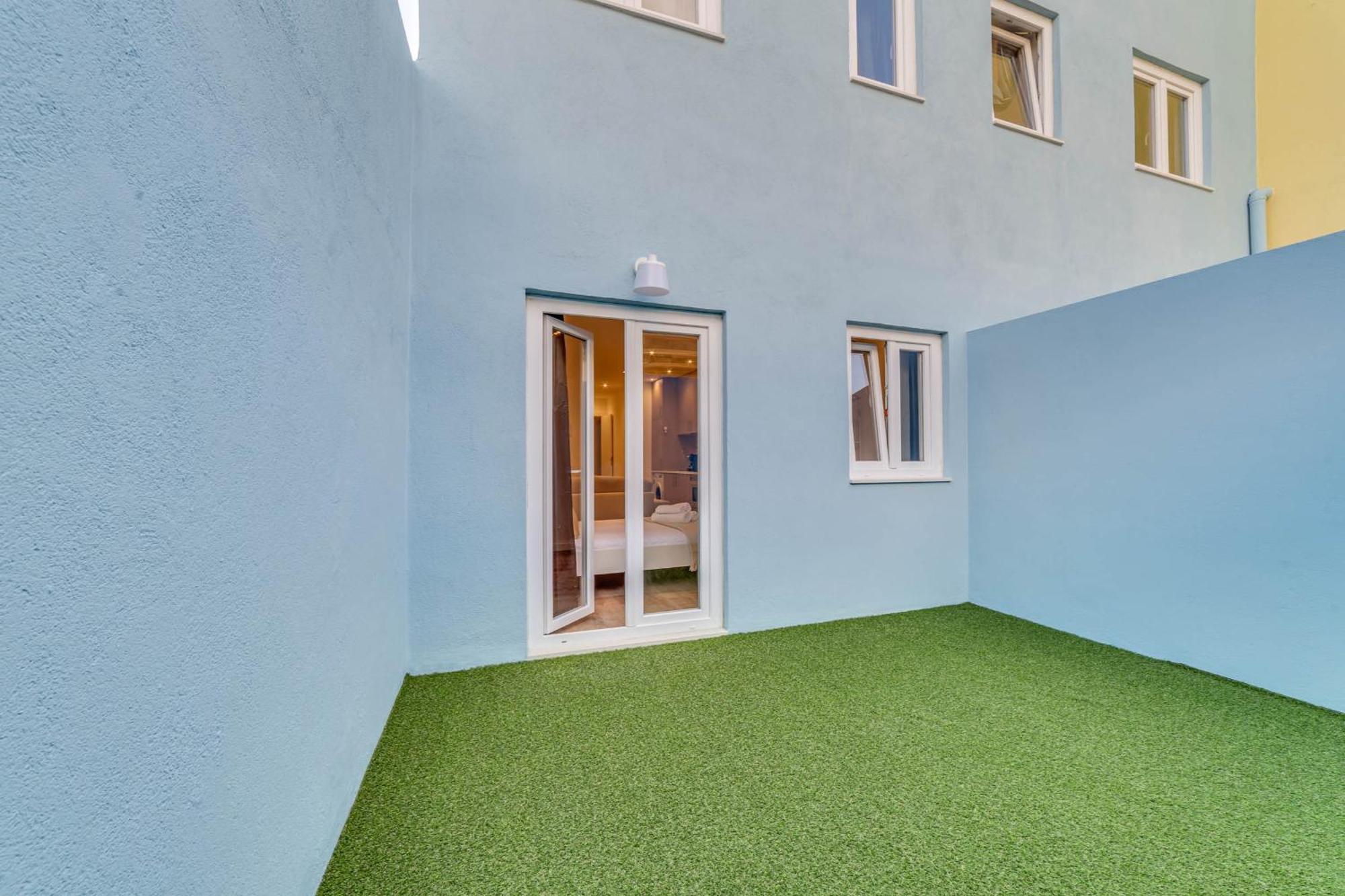 Blue Charm - Campolide Apartments Lisbon Bagian luar foto