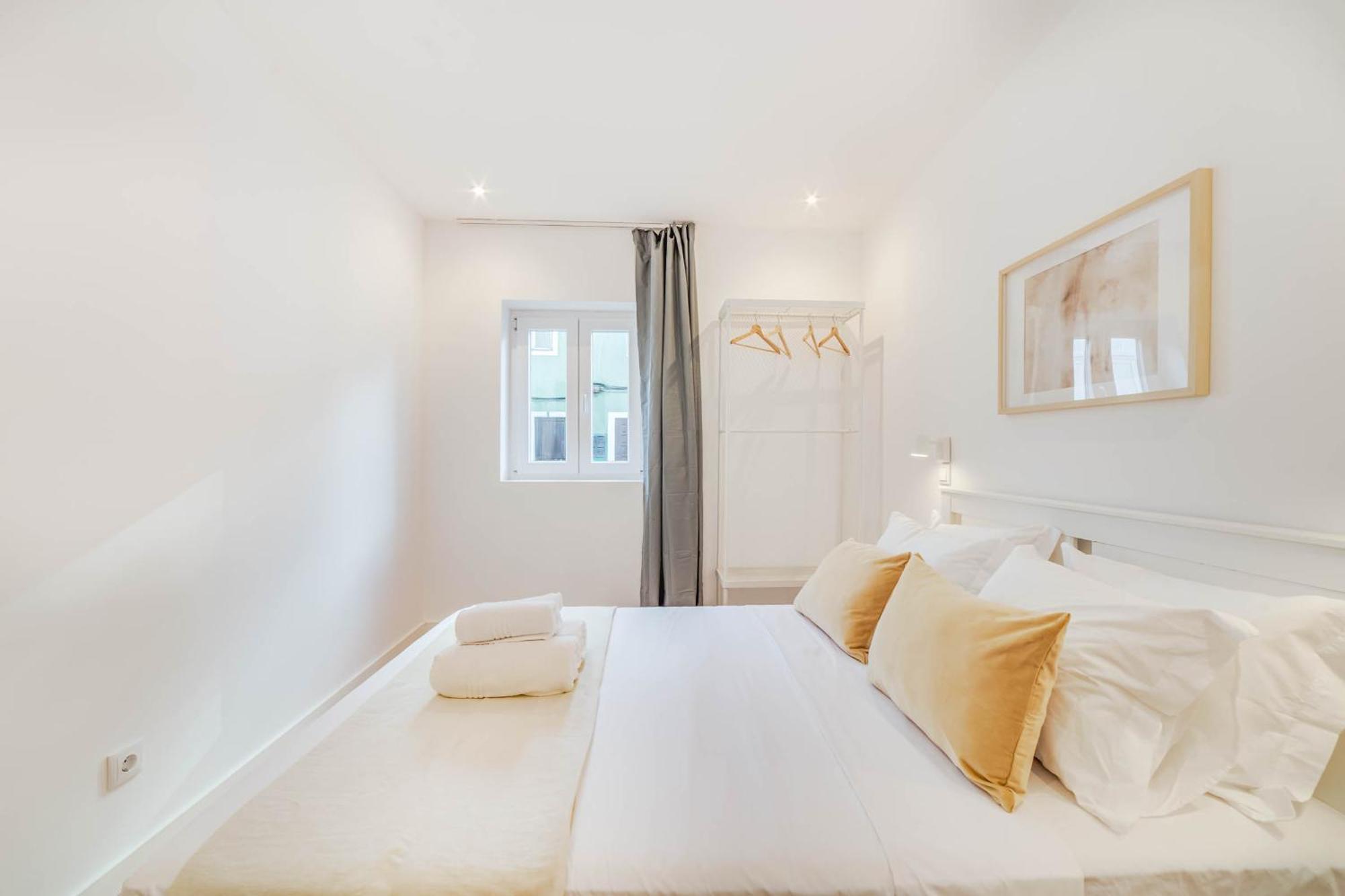 Blue Charm - Campolide Apartments Lisbon Bagian luar foto